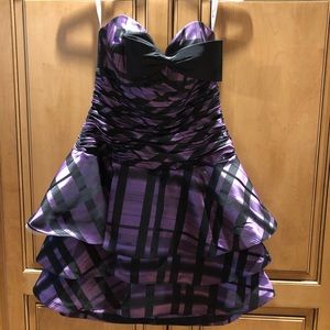 Pretty mini formal dress